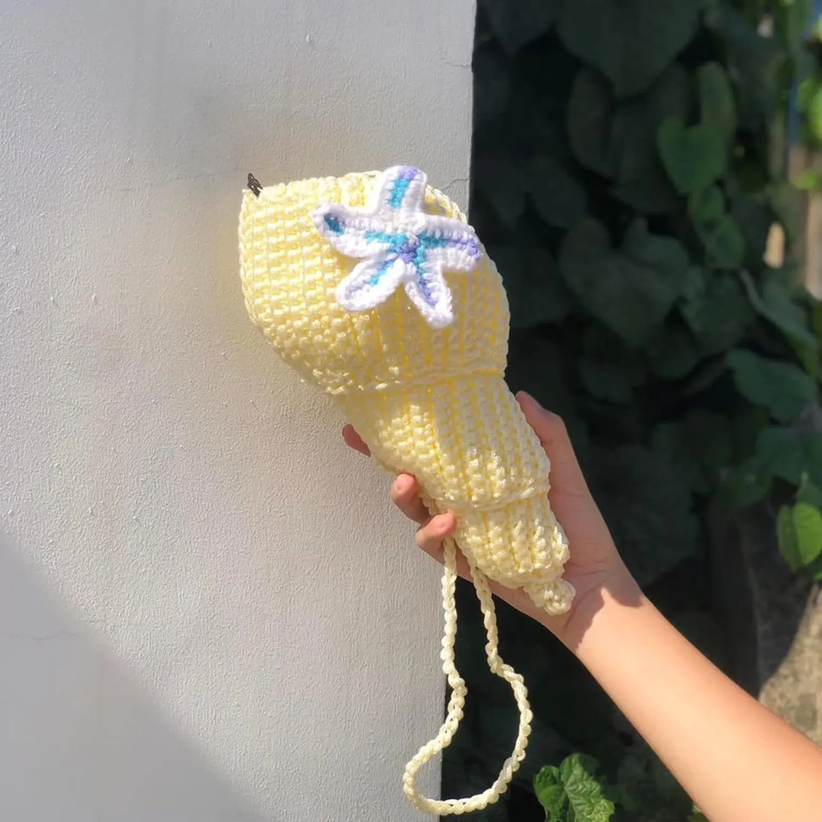 Seashell Shaped Crochet Crossbody Bag With Starfish Ornament Shoulder Bag